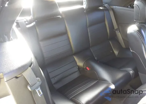 2013 Ford Mustang V6 Premium from USA, damaged, VIN 1ZVBP8EM0D5269958